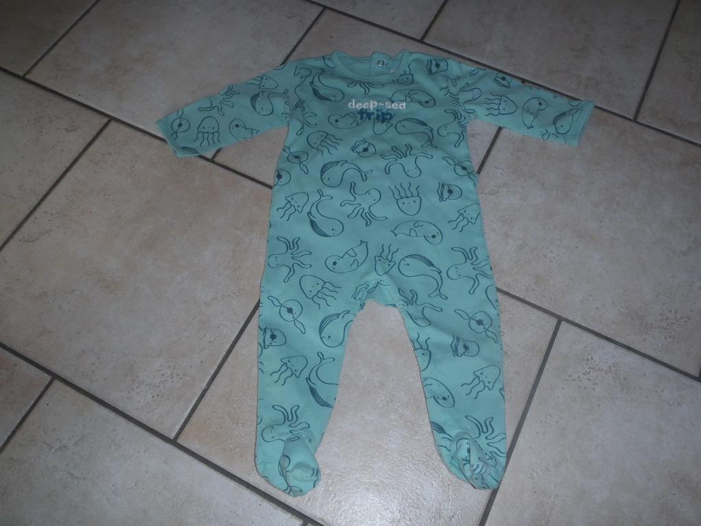 pyjama taille 80, Enfants & Bébés, Vêtements de bébé | Taille 80, Enlèvement ou Envoi, Comme neuf, Garçon, Vêtements de nuit ou Sous-vêtements
