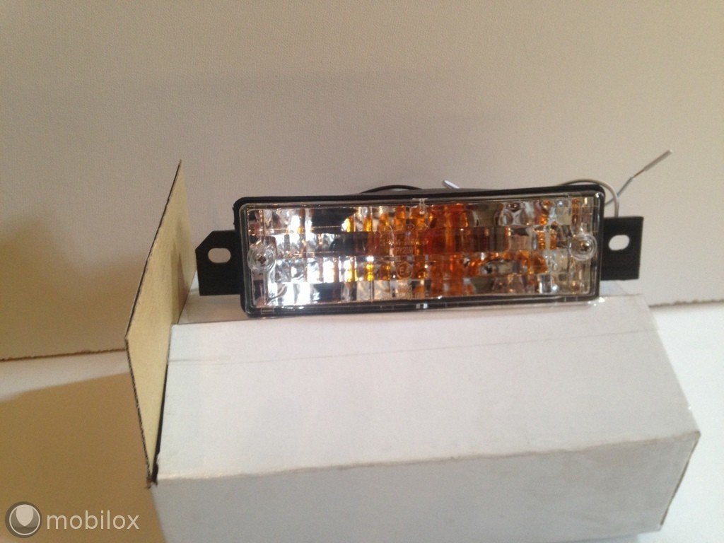 Knipperlicht voor wit links rechts BMW 3-serie E30 ('83-'92), Nieuw, Ophalen of Verzenden, BMW