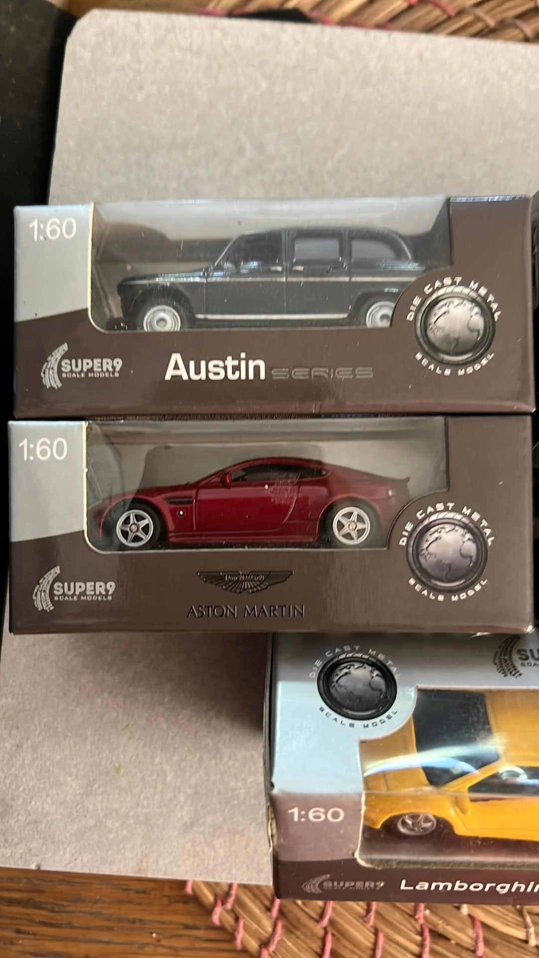 Miniatuur auto s 1:60, Ophalen of Verzenden, Nieuw, Auto