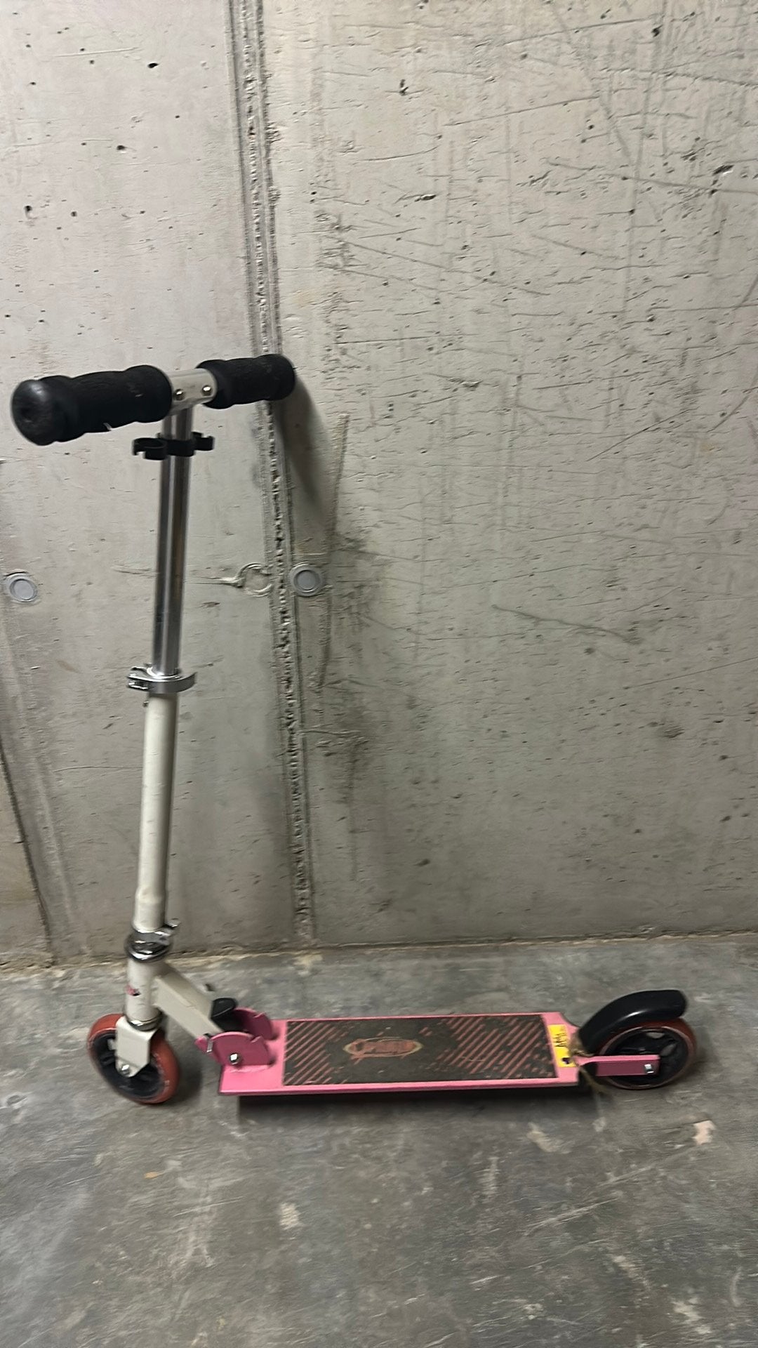 Roze step, Vélos & Vélomoteurs, Trottinettes, Enlèvement, Utilisé, Step simple