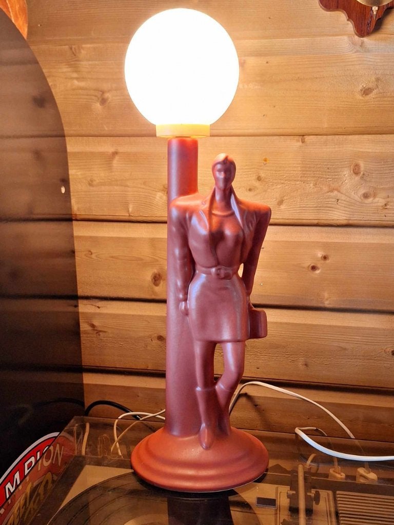 Toffe retro, vintage design tafellamp uit de 80'r jaren., Ophalen, Gebruikt, 50 tot 75 cm, Vintage, design, popart, futuristic art, postmoderne lamp