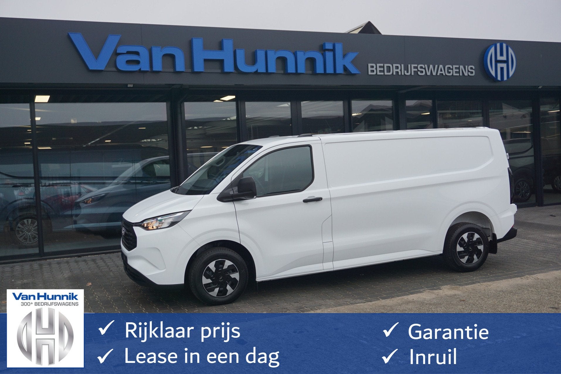 Ford Transit Custom 320L 2.5 PHEV Hybride 233PK Trend! Vol o, Auto's, Bestelwagens en Lichte vracht, Gebruikt, 4 cilinders, Wit