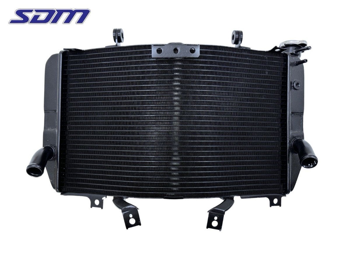 RADIATEUR Suzuki GSX R 1000 2003-2004 (GSXR1000 K3 / K4), Dhr. S. di Majo, Nieuw, Info@cama-motorparts.nl, P.J. Troelstraweg 8 8
3144 CX  MAASSLUIS, NL