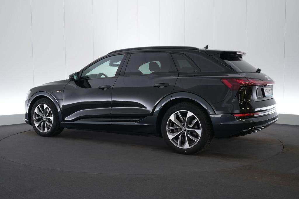 (2BVU308) AUDI E-TRON, Auto's, Audi, Gebruikt, Zwart, 5 zetels, https://public.car-pass.be/vhr/5a710754-fb50-4638-9a9e-9227fd1b7978