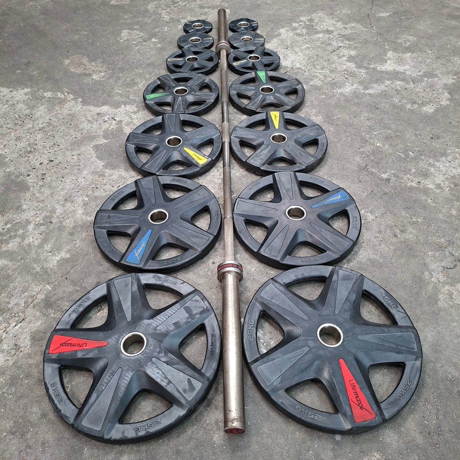 Lifemaxx Olympische Grip Gewichten Set + Atx Barbell 220cm, Enlèvement
