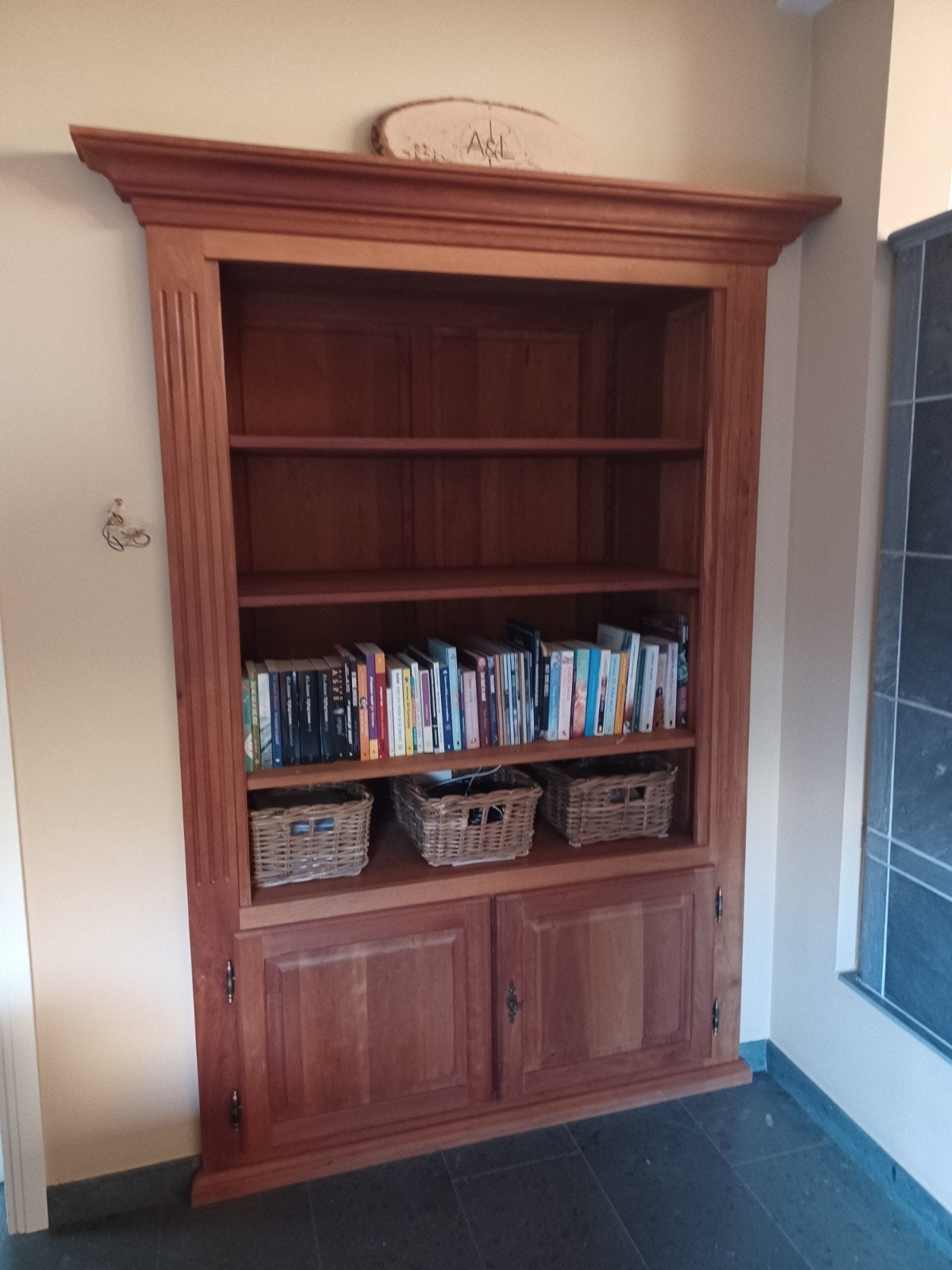 Inbouw boekenkast, Ophalen