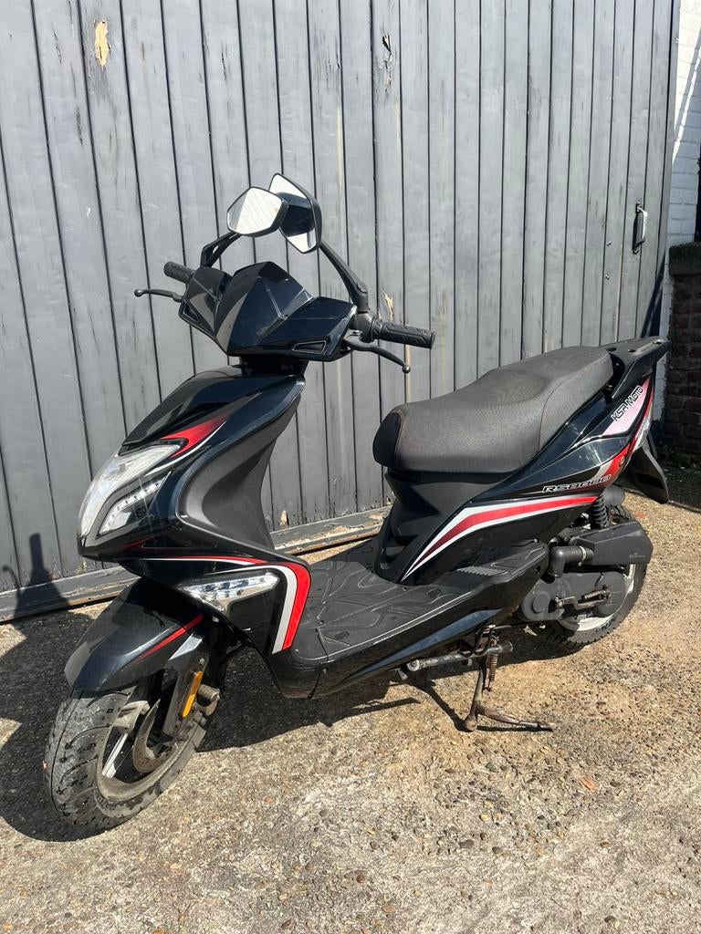 KSR moto rs8000 - A klasse (zonder rijbewijs), Fietsen en Brommers, Gebruikt, Klasse A (25 km/u), Ophalen of Verzenden, Benzine