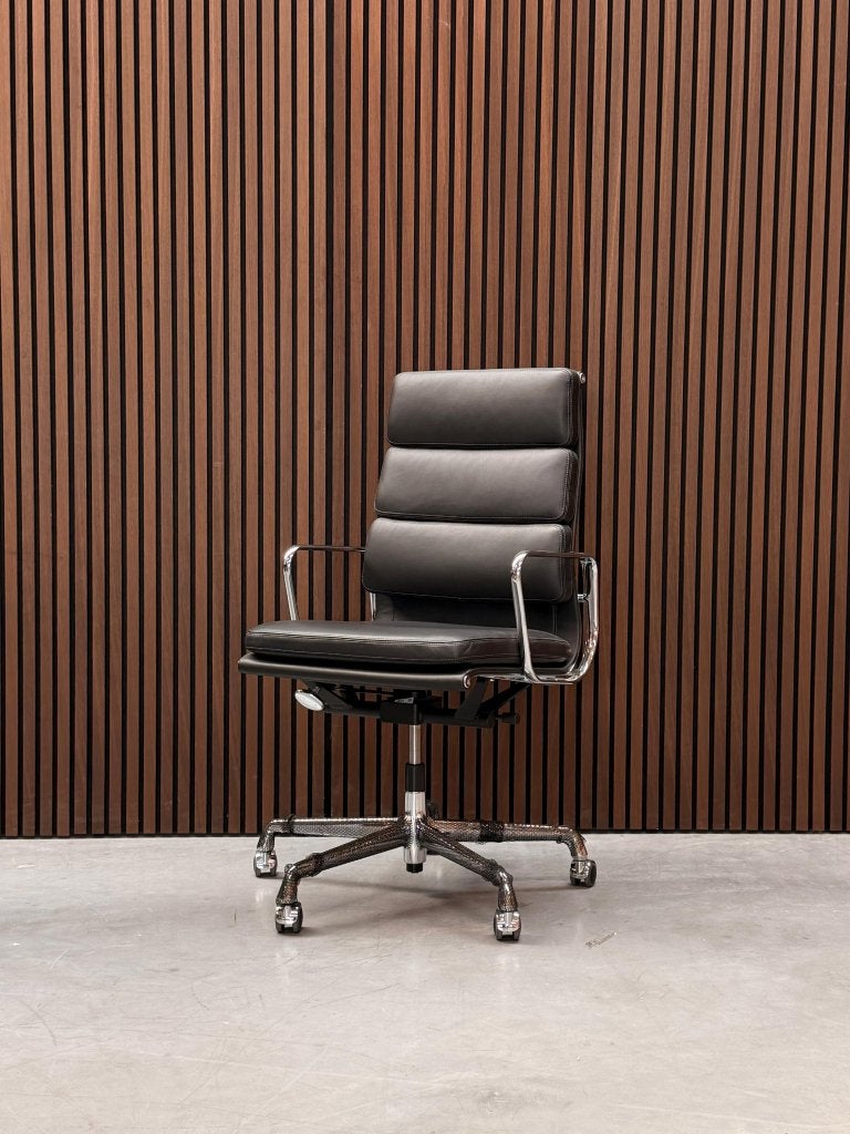 Vitra Soft Pad chair - EA219