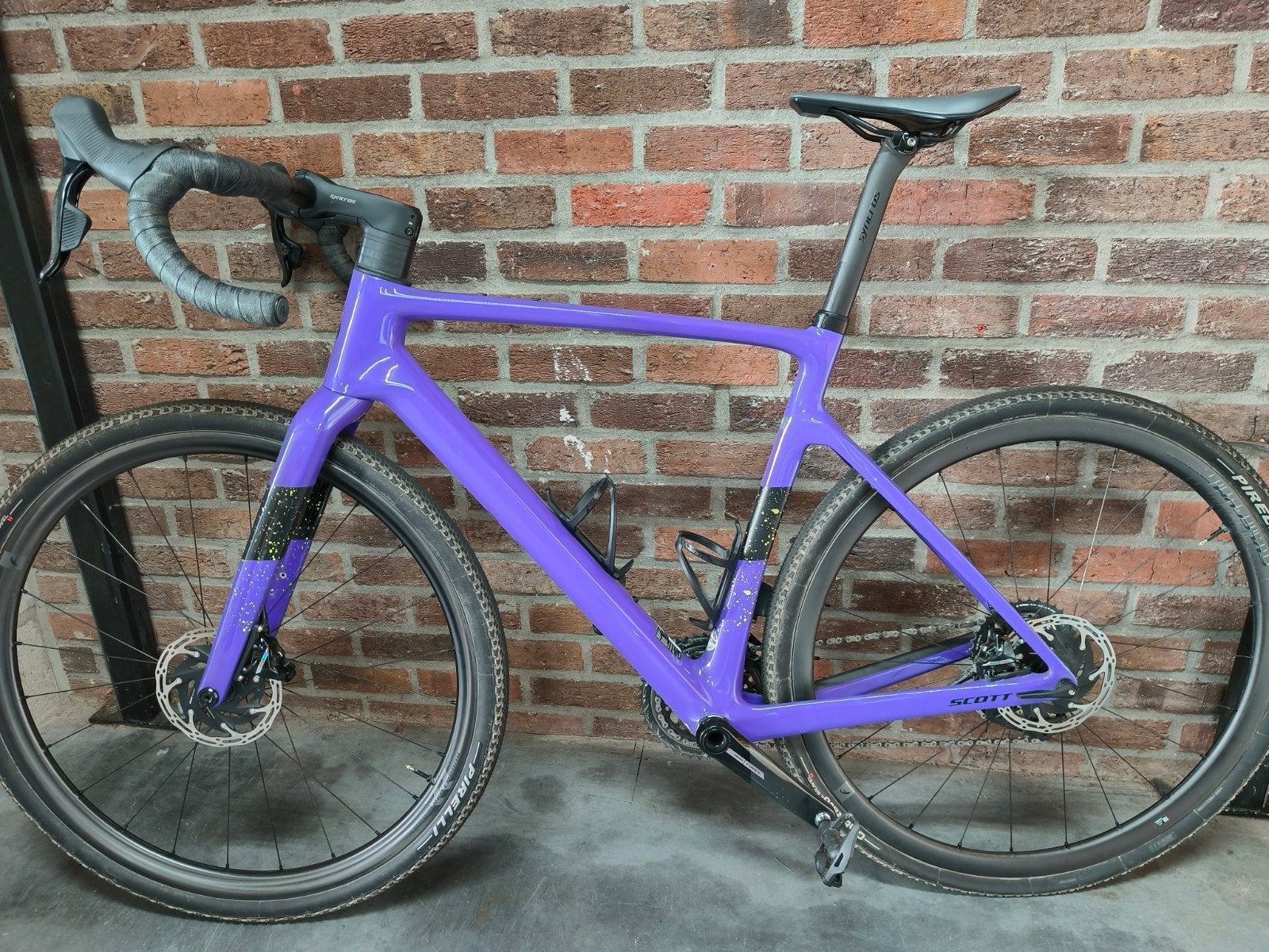 Scott Addict Gravel 10 M, Fietsen en Brommers, 28 inch, Gebruikt, Carbon, Meer dan 20 versnellingen