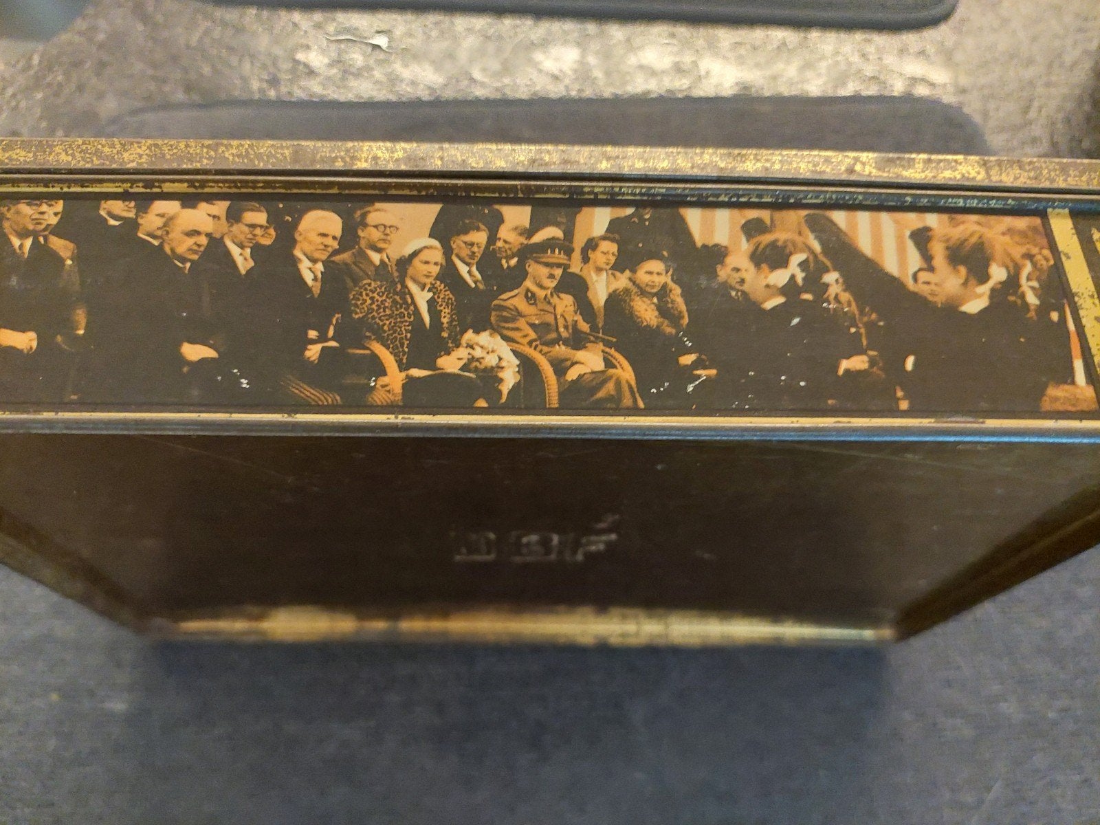 blikken doos prinses Charlotte, 1930. DBF, Ophalen of Verzenden, Gebruikt, Kaart, Foto of Prent