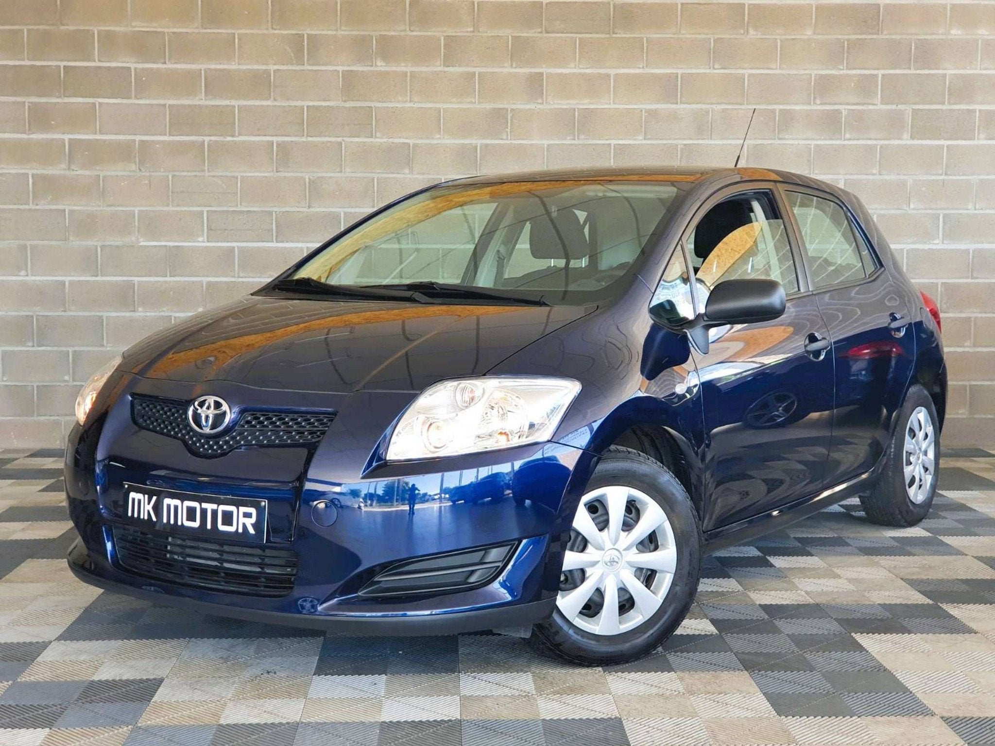 Toyota Auris 1.4 ESSENCE 97CV / ! 13.000 KM ! / FULL CAR, Autos, Toyota, Achat, Entreprise, Boîte manuelle, Noir