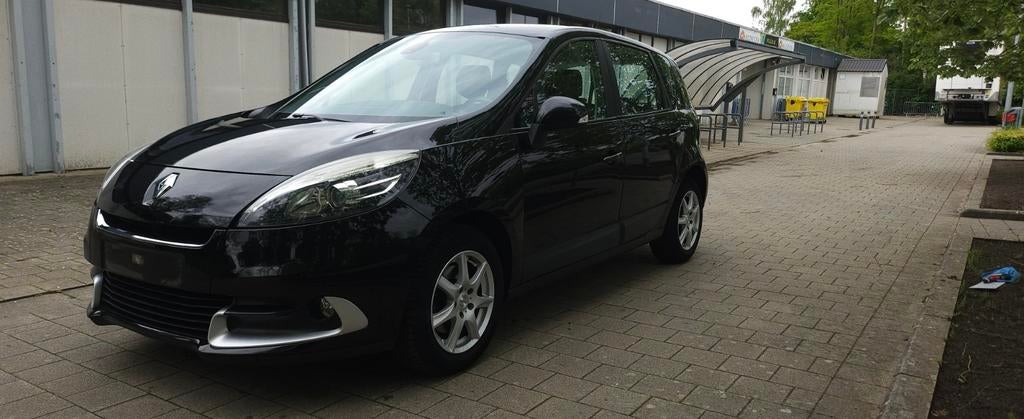 Renault Scenic 1.5 Dci Bj.2012 Met 189.000 Km., Autos, Renault, Achat, Entreprise, Boîte manuelle, Entretenue par le concessionnaire