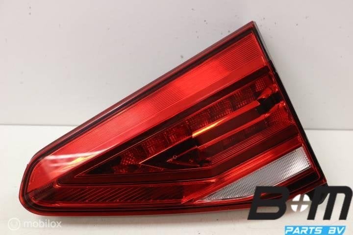 Achterlicht in klep rechts VW Touran 5T 5TA945308, Utilisé