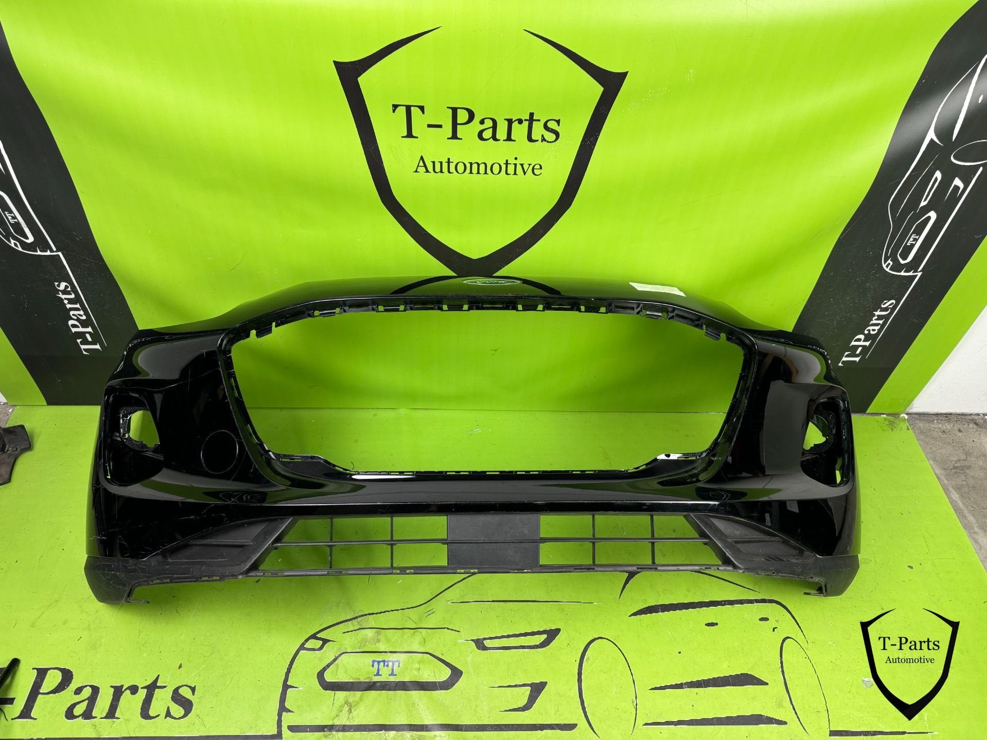 ford puma pare-chocs avant pare-chocs, Autos : Pièces & Accessoires, Pare-chocs, Info@ford.com, Ford Motor Company, American Road 1
48126  Dearborn