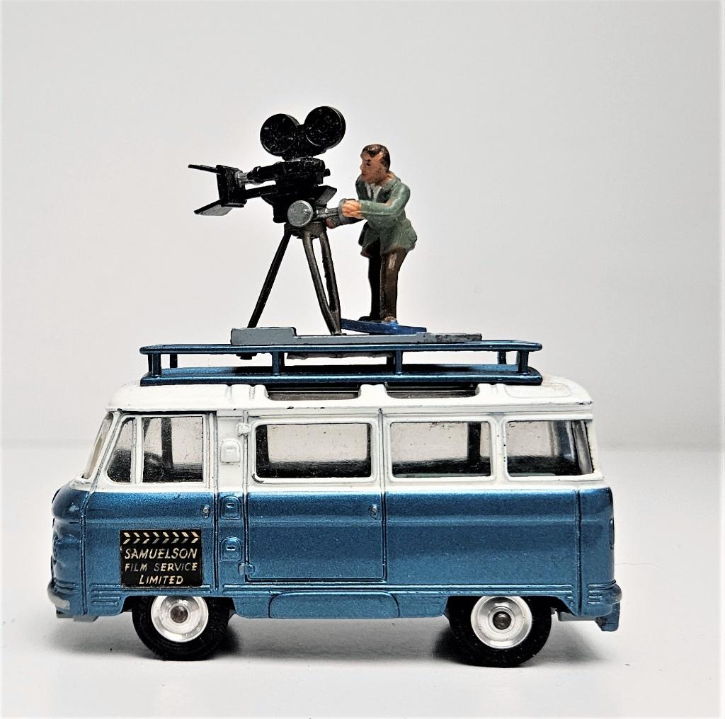 Corgi Commer Camera Van, Hobby en Vrije tijd, Modelauto's | 1:43, Ophalen of Verzenden, Zo goed als nieuw, Auto, Corgi
