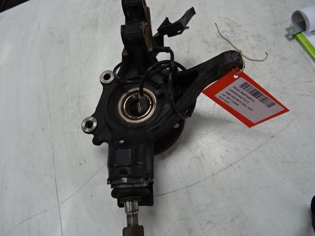 MOYEU DE ROUE AVANT DROIT Partner (GC / GF / GG / GJ / GK), Autos : Pièces & Accessoires, Freins & Transmission, Peugeot, Utilisé