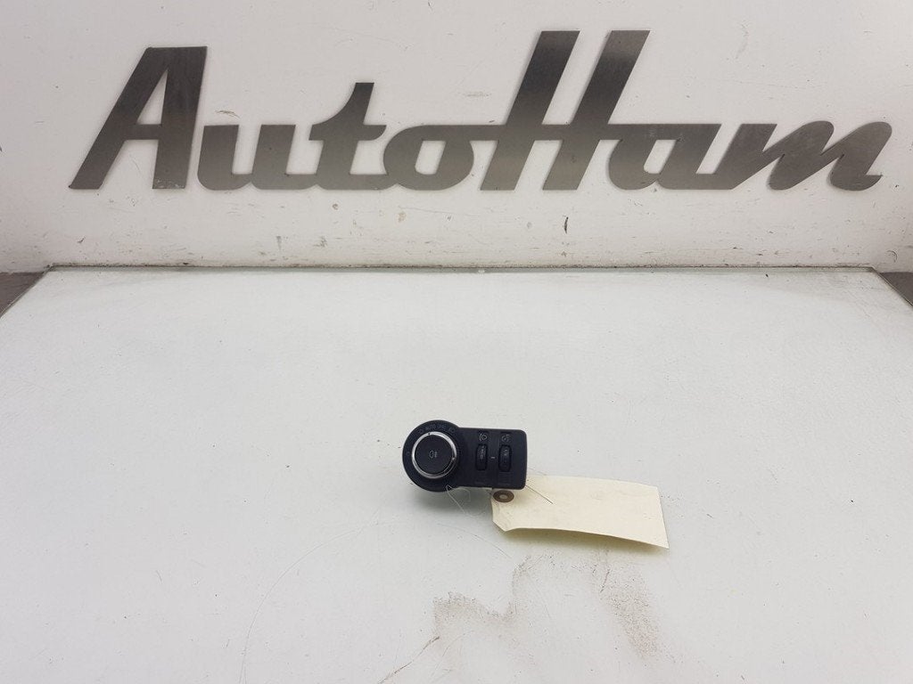 INTERRUPTEUR D'ECLAIRAGE Opel (|13268704|23197915|), Dhr. J. Ham, Administratie@autoham.nl, Opel, Utilisé