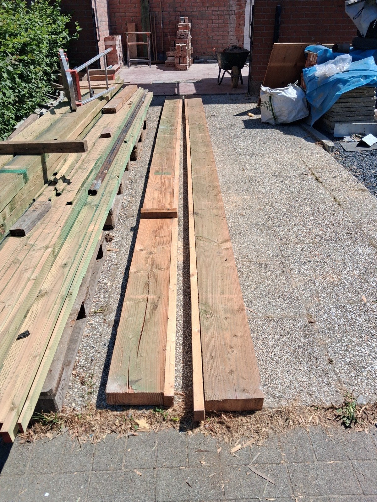 2 balken 220x70x570, Ophalen
