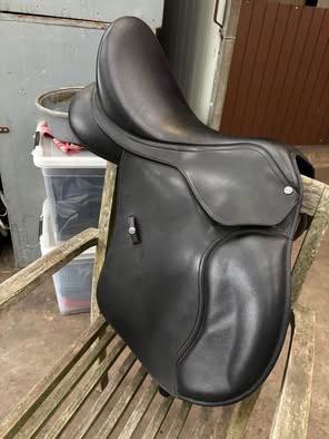 Wintec 500 zadel, Dieren en Toebehoren, Ophalen, Gebruikt, Recreatie