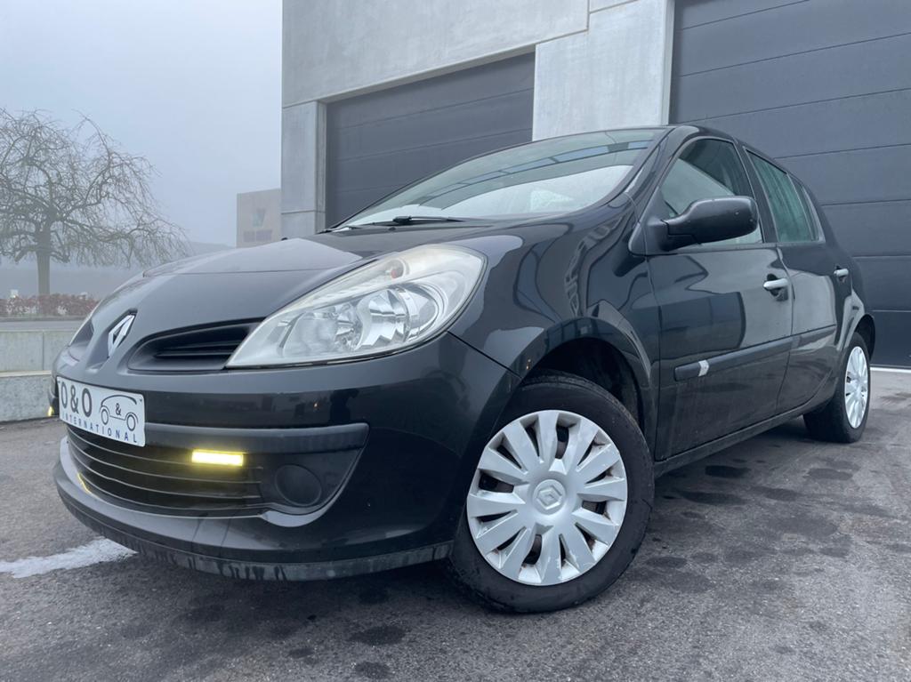 Renault Clio Airco/5-Deurs, Autos, Renault, Entreprise, Clio, ABS, Airbags, Air conditionné, Ordinateur de bord, Verrouillage central