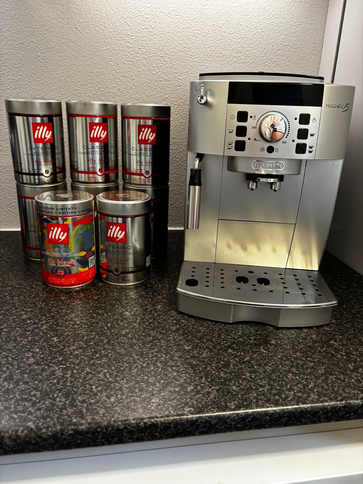 Delongi Magnifica S, Ophalen, Zo goed als nieuw, Koffiemachine, Koffiebonen