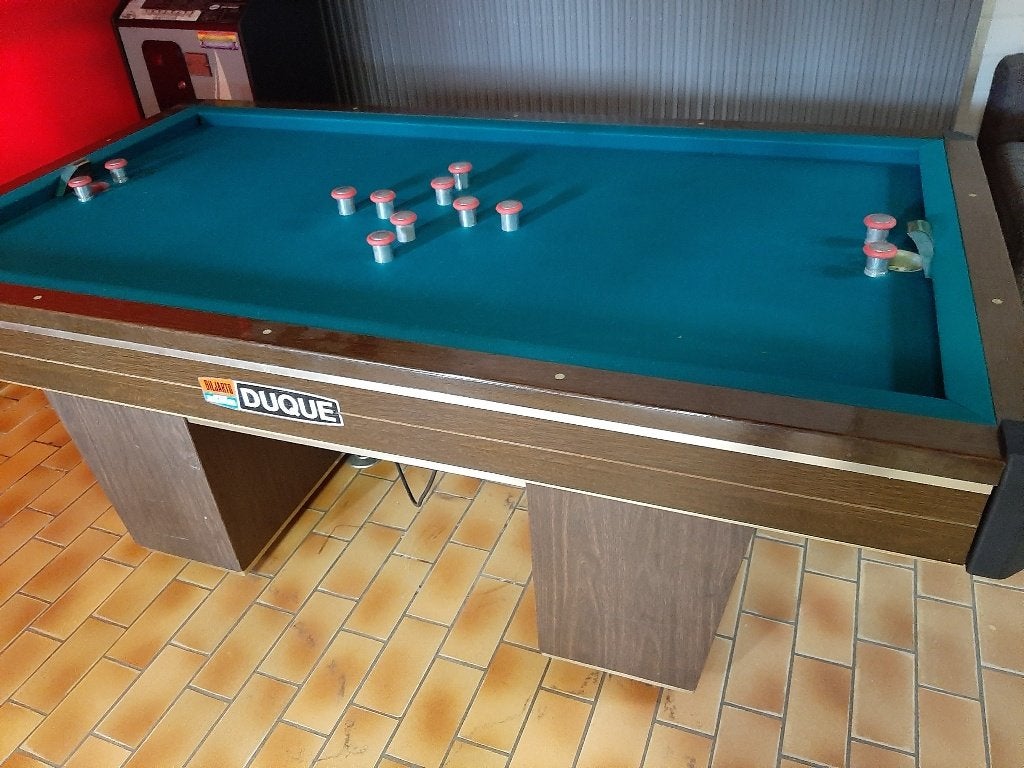 Biljarts en voetbaltafels., Sport en Fitness, Ophalen, Zo goed als nieuw, Biljarttafel