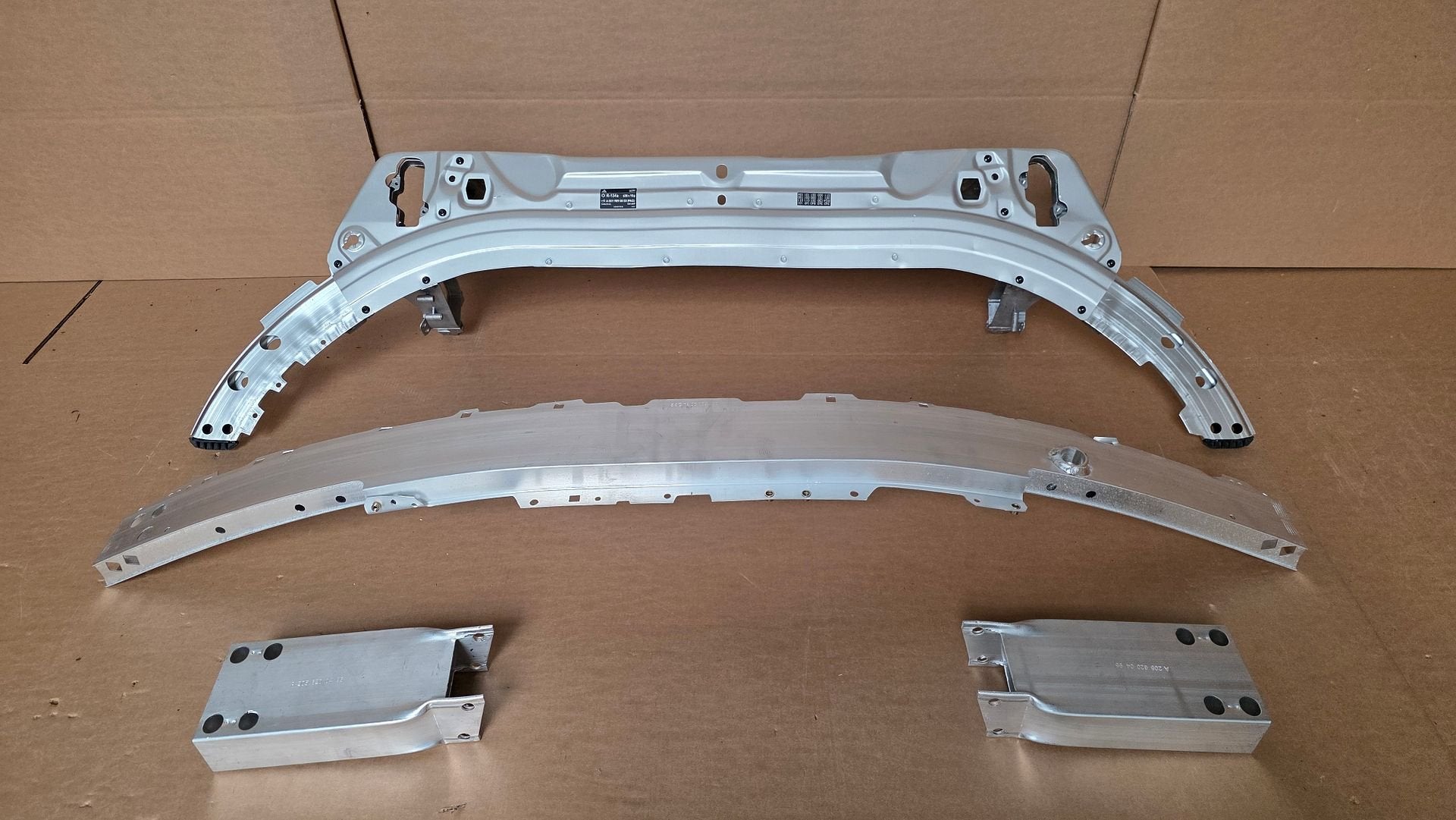 VOORFRONT MERCEDES C KLASSE 205 W205 FRONT BALK BUMPERBALK, Neuf, -, Origine de la pièce connue, -