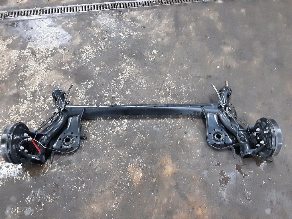 TRAIN ARRIERE Toyota Aygo (B40) (01-2014/06-2018), Kundenbetreuung@toyota.de, Toyota, Utilisé, Toyota-Allee 2
50858  Köln, DE