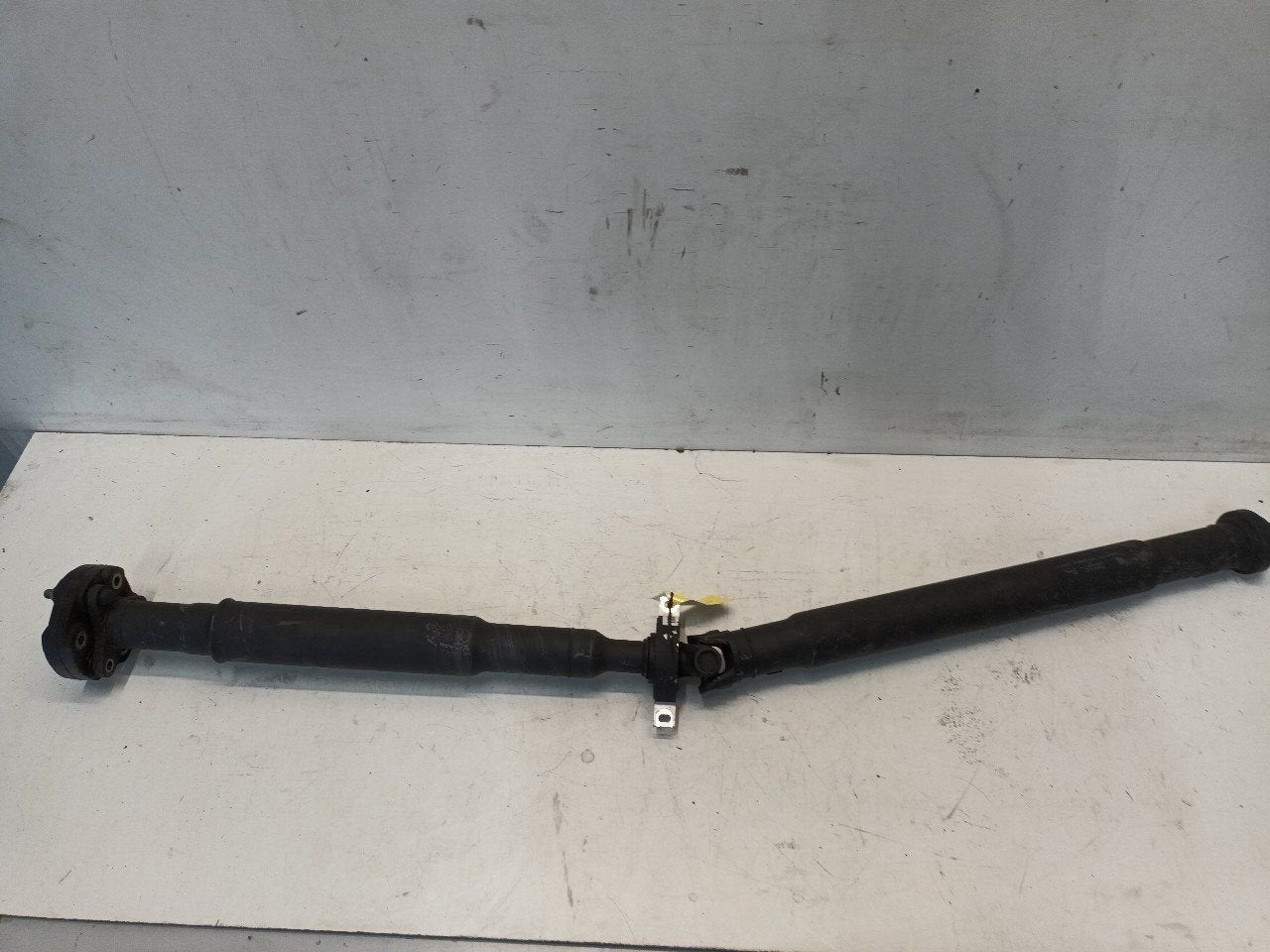 Aandrijfas BMW 5 serie, Onderdelen@venauto.nl, Van der Ven Autorecycling B.V., Gebruikt, Ettenseweg 76, 4706 PB Roosendaal, The Netherlands