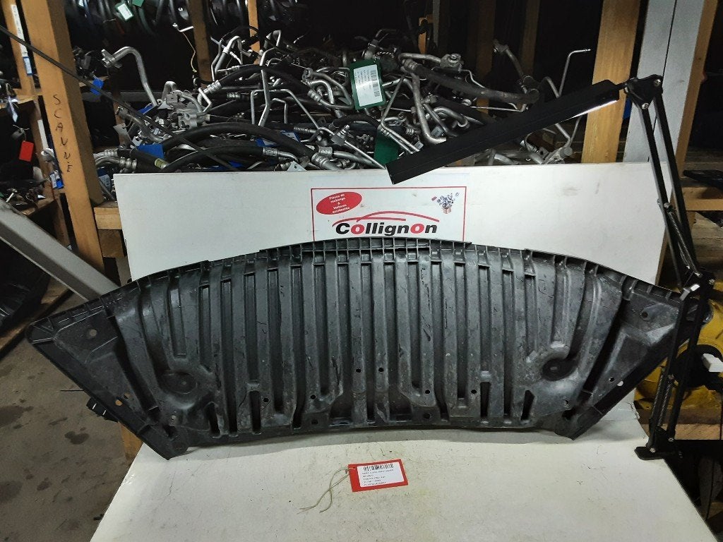 PIECES AVANT Mercedes-Benz C (W204) (A2045200723), Mercedes-Benz, Mevr. I. Hauben, Utilisé, Rue de l'Espoir 34 34
4030  GRIVEGNÉE, BE