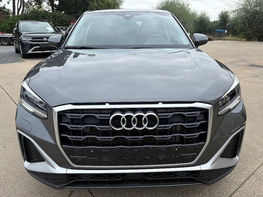 Audi Q2 35 TFSI S line S tronic + Leder + Camera 10-2025, Auto's, 4 cilinders, Leder, Dealer onderhouden, Lane Keeping Assist