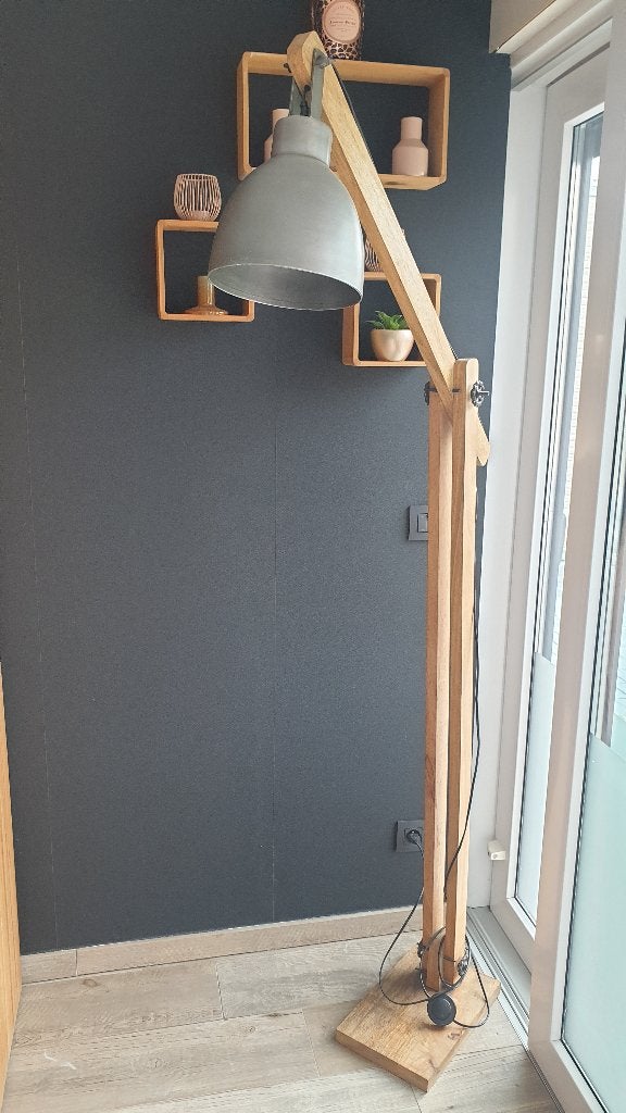 Stoere  Staanlamp in Massief Teak – Maisons du Monde, Huis en Inrichting, Ophalen, Zo goed als nieuw, Hout, 150 tot 200 cm