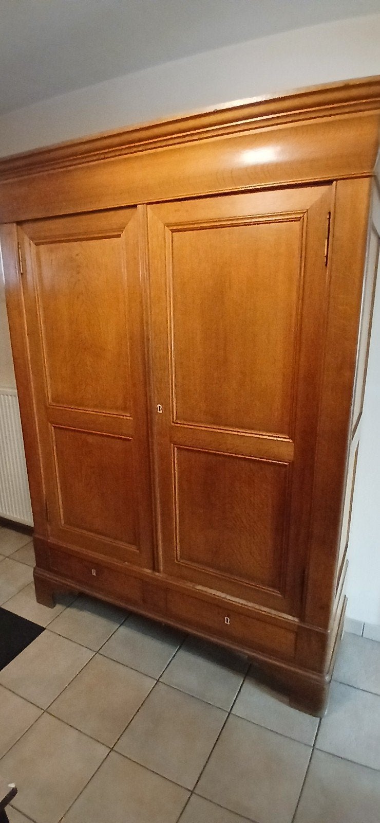 Ancienne penderie, Enlèvement