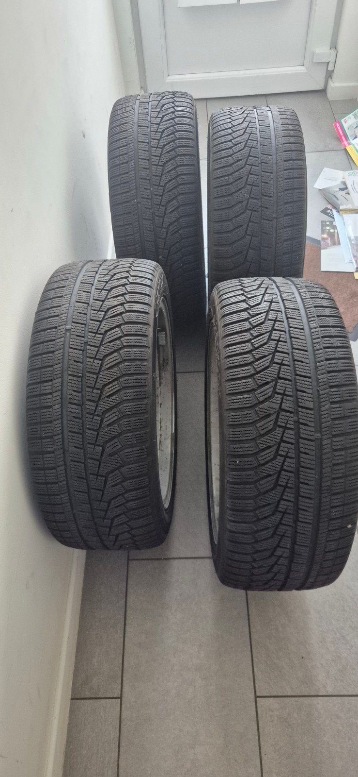 Jantes avec pneus hiver bmw 245 45 18  f10 f11 f12 f13 f06, Autos : Pièces & Accessoires, Pneus et Jantes, Véhicule de tourisme
