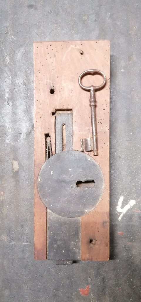 Serrure ancienne avec clé collector, Envoi