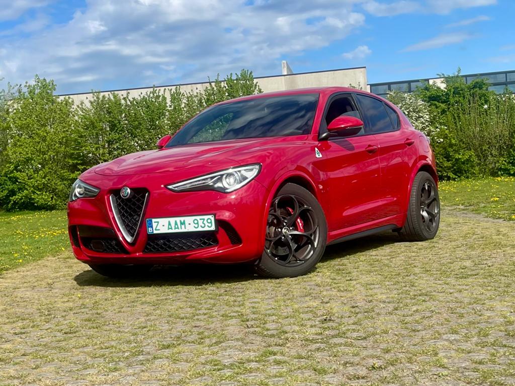 Alfa Romeo Stelvio QV 510 ch, Rouge, Cuir et Alcantara, Achat, 375 kW