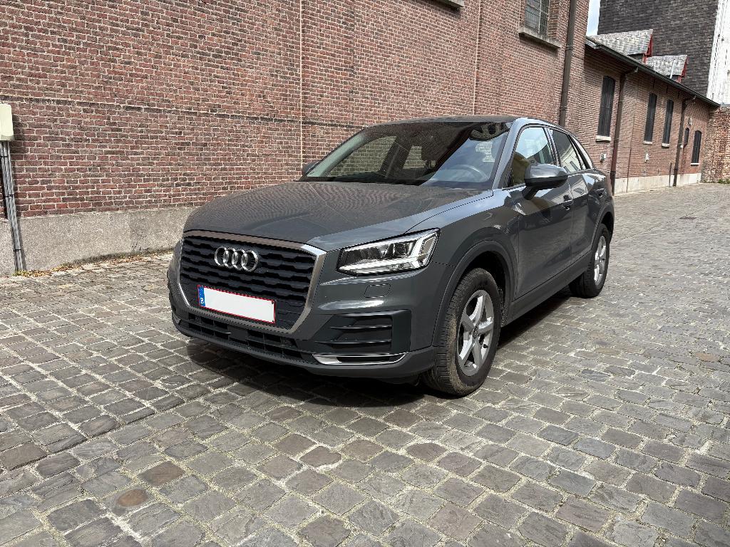 Audi Q2 - 30 TDi (EUR6) - Automaat - grijs - BJ2019, Auto's, Audi, 1435 kg, Leder, Particulier, SUV of Terreinwagen