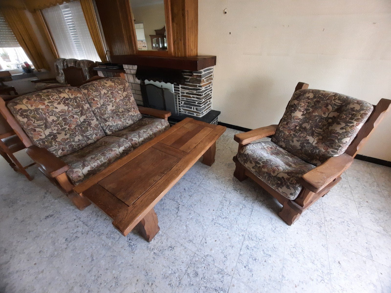GRATIS - Eiken salon set (3 zetels en salontafel), Ophalen, Hout, Gebruikt, Onbekend