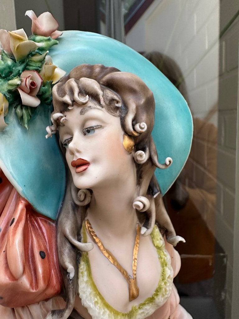 Origineel Capodimonte beeld Tiziano Galli, Antiek en Kunst, Ophalen