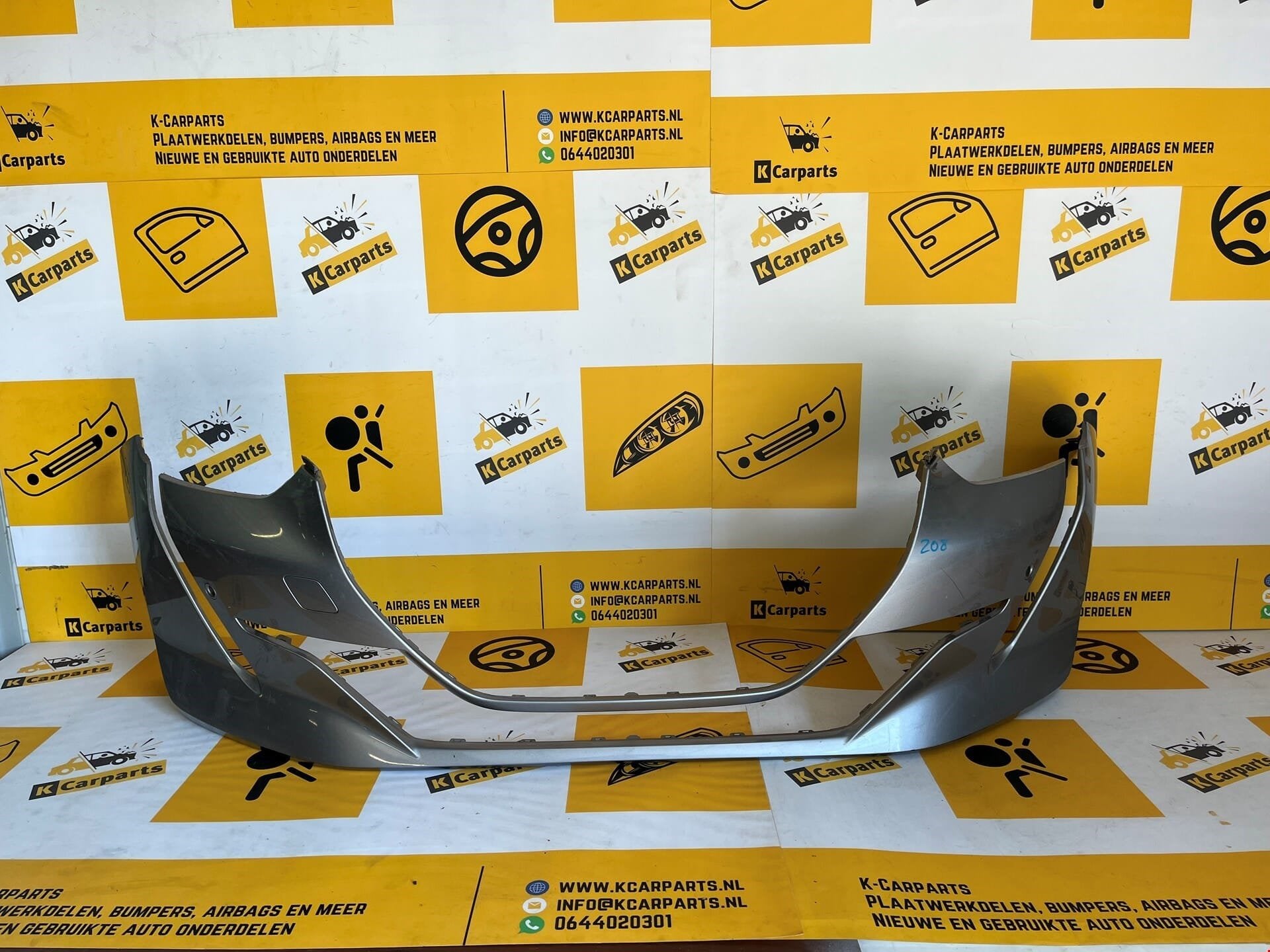 Onbekend, Info@fabrikant.eu, Fabrikant BV, Pare-chocs, Fabrikantstraat 1
1000 AA  Amsterdam, NL