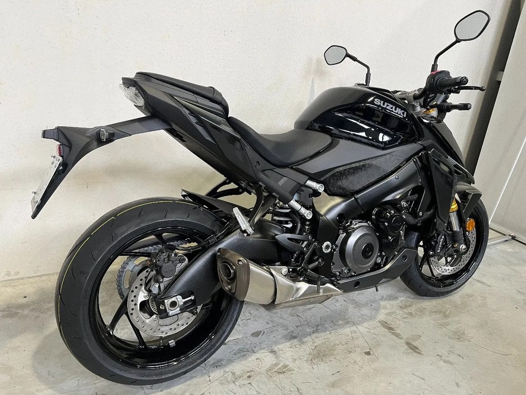 Suzuki GSXS1000 nieuw op stock ! (bj 2025), Bedrijf, Meer dan 35 kW, Overig, 999 cc