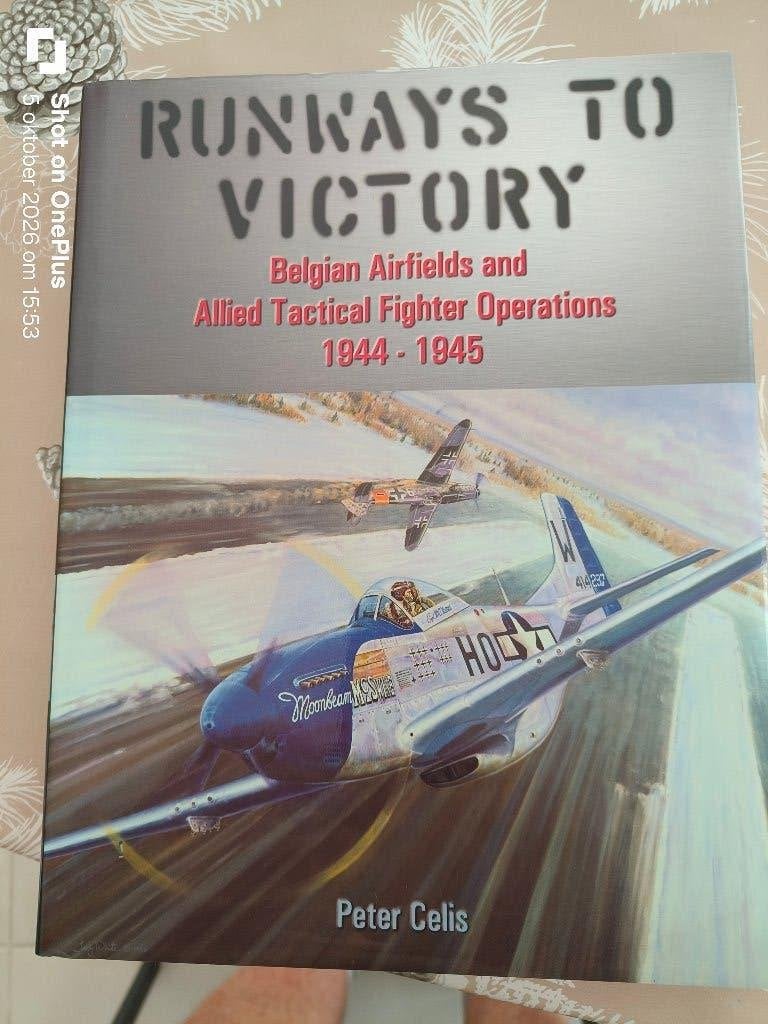 Les pistes vers la victoire, Enlèvement, Armée de l'air, Livre ou Revue