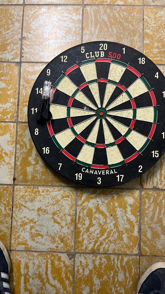 Jeu de fléchettes, Enlèvement, Comme neuf