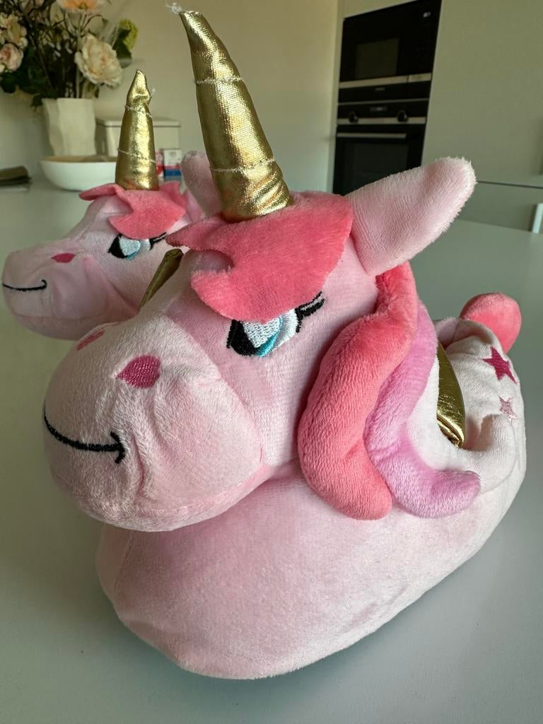 Thu!s kinder pantoffels unicorn, Kinderen en Baby's, Meisje, Overige typen, Ophalen of Verzenden, Zo goed als nieuw