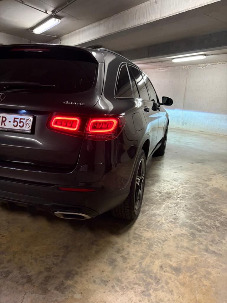 Mercedes-Benz GLC 300 DE 4MATIC SUV AMG Line, Auto's, Automaat, Zwart, GLC, Particulier