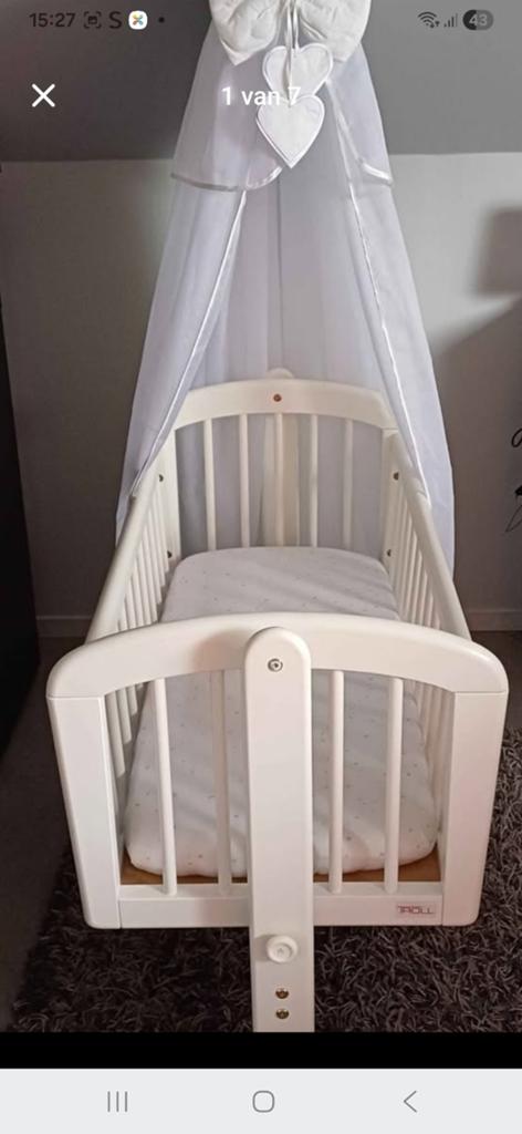 Lit bébé blanc à 2 positions avec matelas, Enlèvement