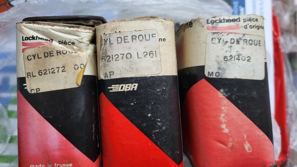 Hoofdremcilinders, rem cilinders Simca, Renault jaren 60/80, Enlèvement ou Envoi, Neuf, Renault