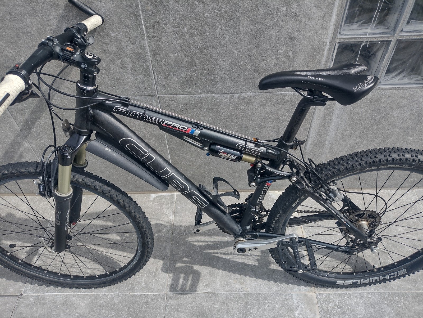 VTT CUBE 26"POUCES AMS PRO TRIPLE SUSPENSION, Enlèvement