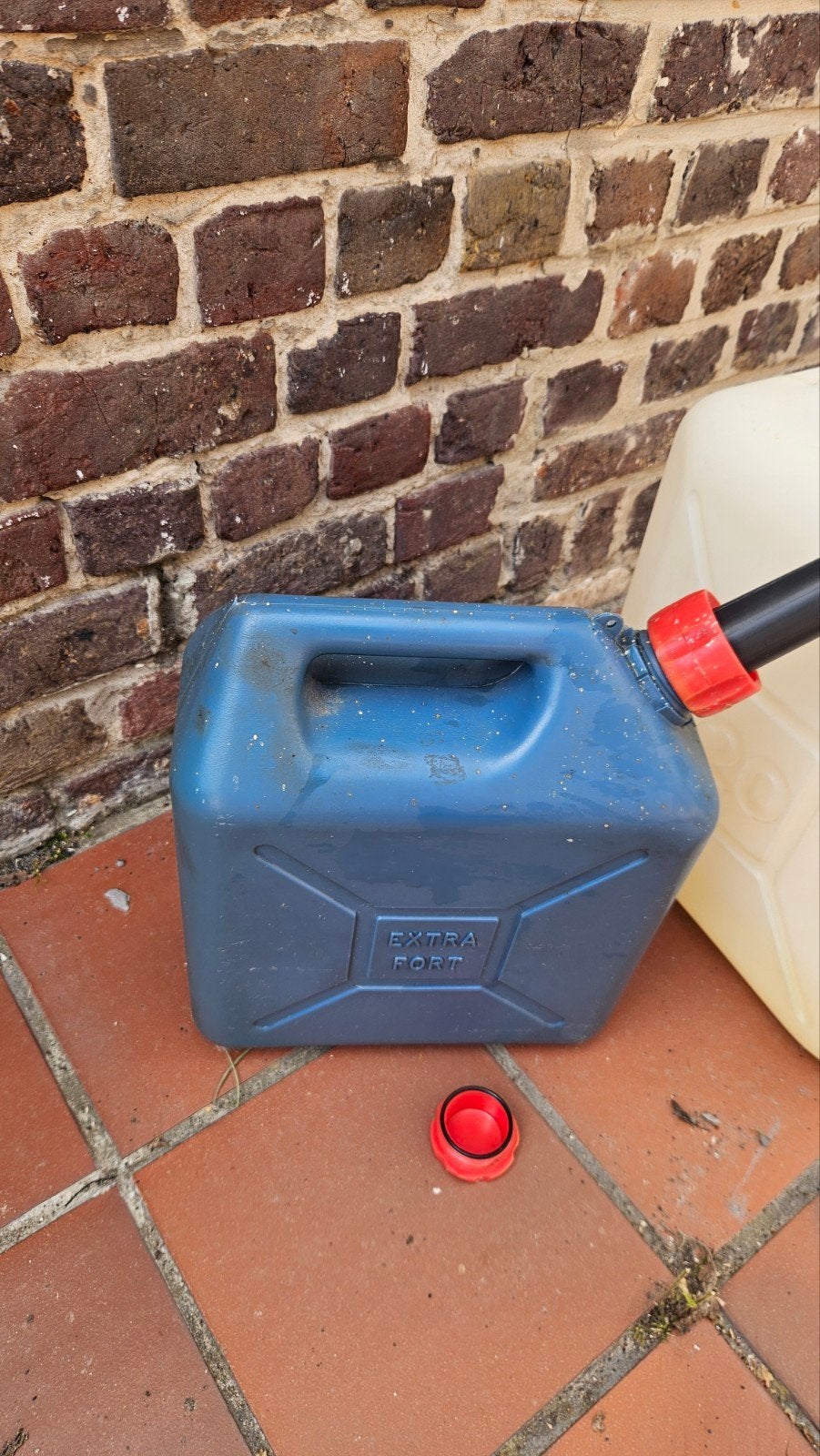jerrycan 10l en 20l, Ophalen, Gebruikt