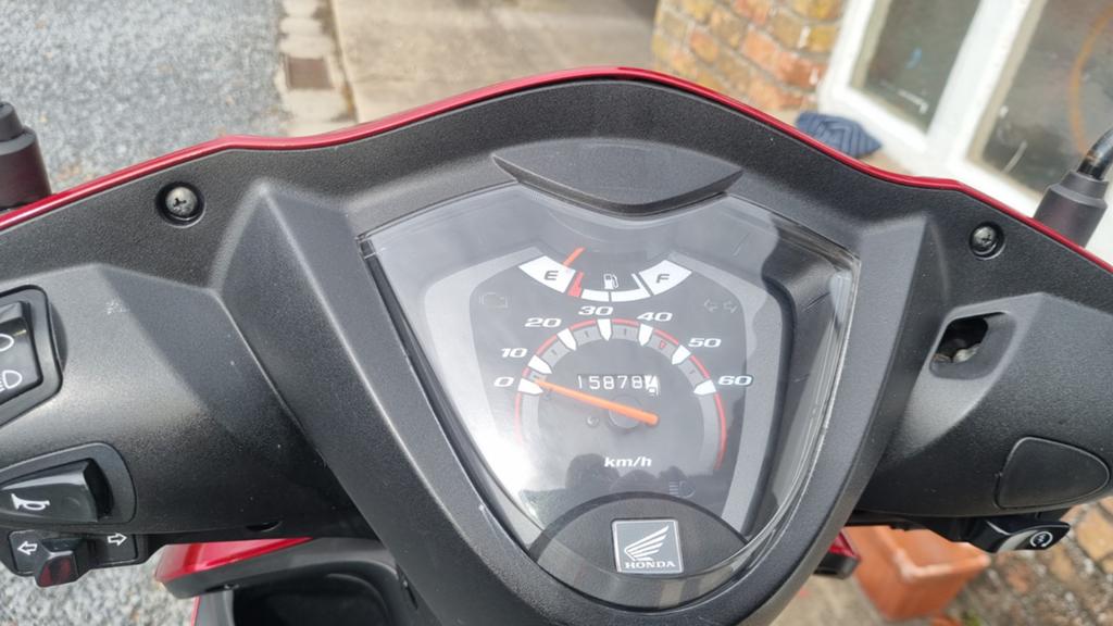 Honda vision 50cc Klasse b, Ophalen